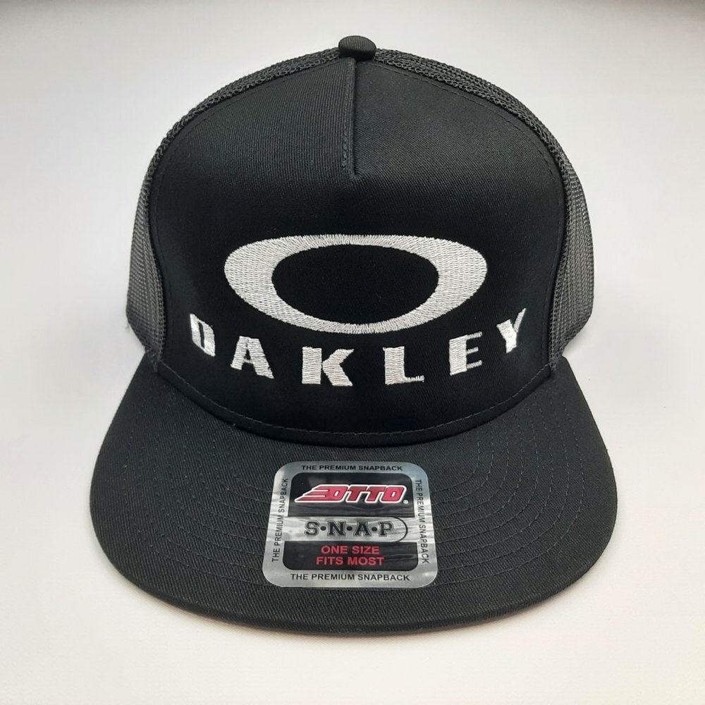 OTTO Oakley Flat Bill Trucker Mesh Snapback Cap Black Embroidered